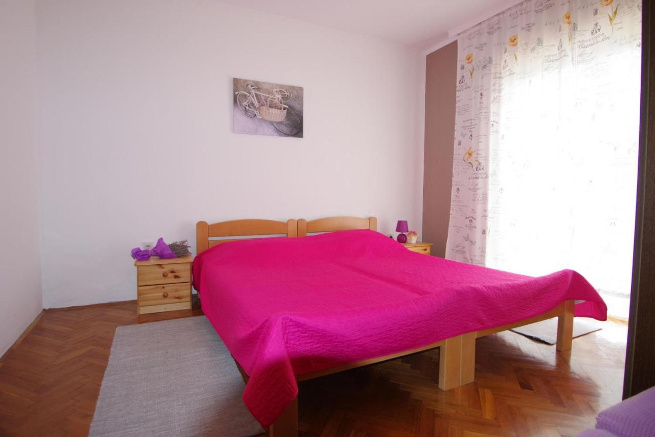 Apartment Suzi Valdebek Pula Ngoại thất bức ảnh